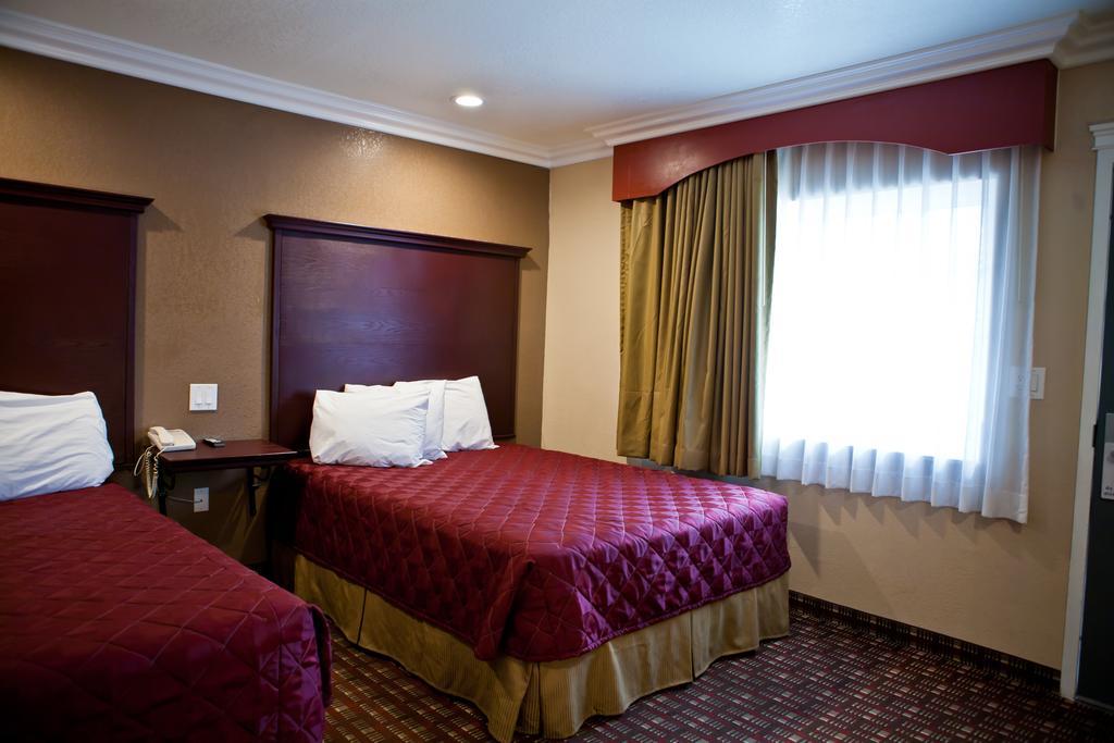 Budget Inn Anaheim Near Disneyland Drive Habitación foto