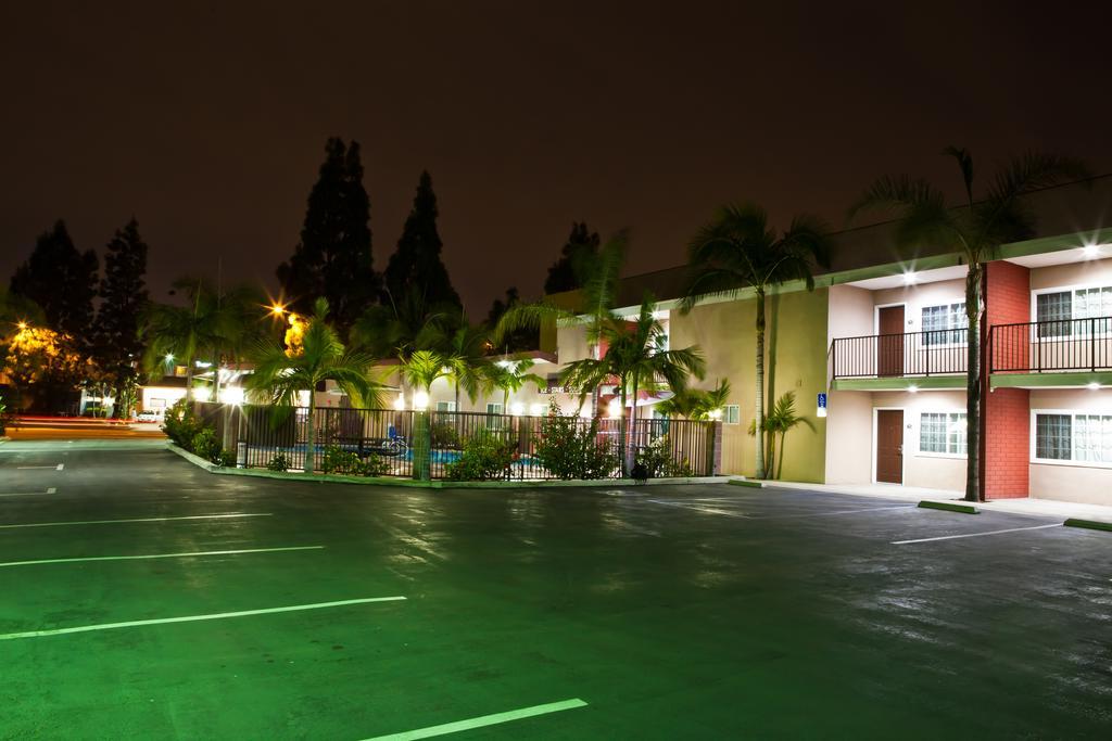 Budget Inn Anaheim Near Disneyland Drive Exterior foto